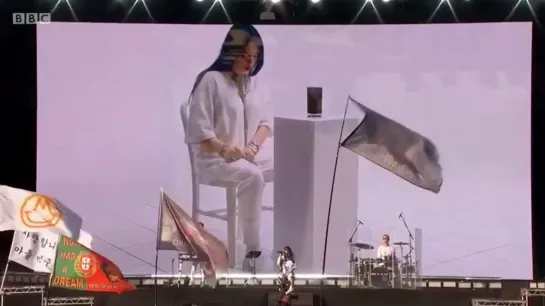 billie performing “when the party’s over” at glastonbury festival