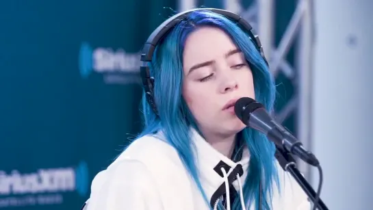 Billie Eilish & Finneas perfomed live with the song "you should see me in a crown" at SiriusXM Studios.