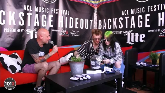 billie and finneas talking to 101X at aclfestival in austin