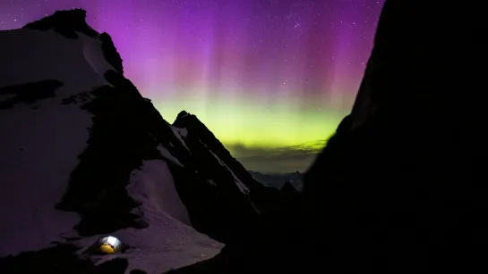 Northern Lights - Sahale Glacier, North Cascades, WA (short clip)