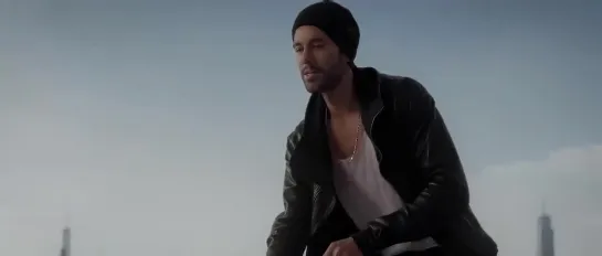 Enrique Iglesias & Maria Becerra - ASI ES LA VIDA (720p HD)