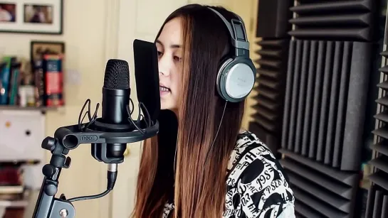 Chandelier - Sia (Cover by Jasmine Thompson)