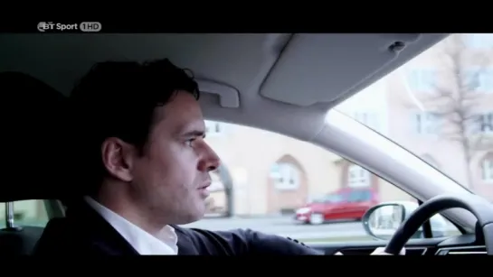 Inside Bayern Munich With Owen Hargreaves. [2015]