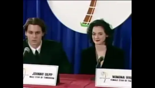 Johnny Depp & Winona Rider Interview (1990)