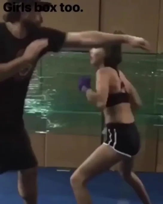 Millie Bobby Brown boxing