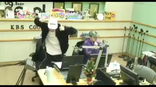 These kiddos are so hyper (SeungHoon & SeungYoon)