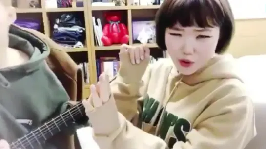 akmu` 2