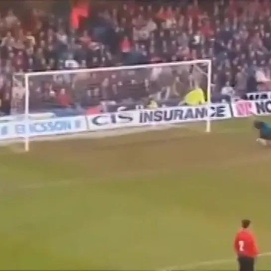 Trevor Sinclair's bicycle kick