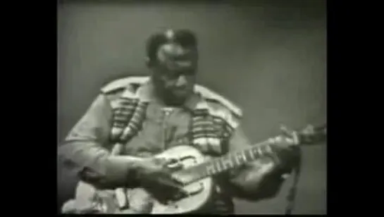 Booker (Bukka) White - Aberdeen Mississippi Blues