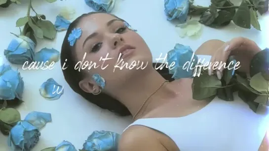 Jessica Baio - he loves me, he loves me not (Lyric Video)