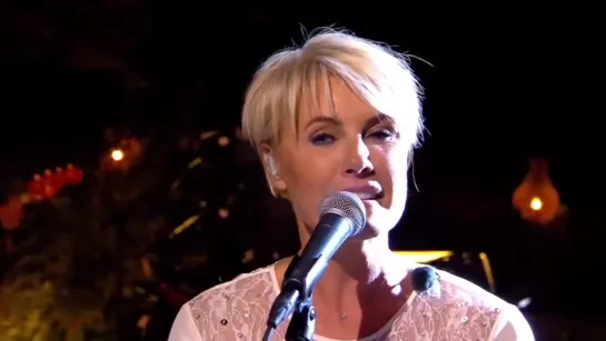 Dana_Winner_-_One_Moment_In_Time__live____Liefde_Voor_Muziek