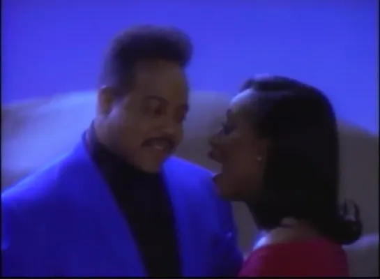 A_Whole_New_World_-_Peabo_Bryson_and_Regina_Belle