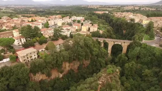 Civita Castellana da scoprire... a volo d'uccello dal Castellaccio di Terrano