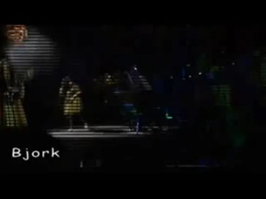 Bjork - Innocence (Coachella Festival 2007)