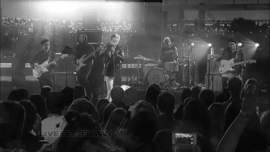 The Neighbourhood - Female Robbery (live on Letterman)