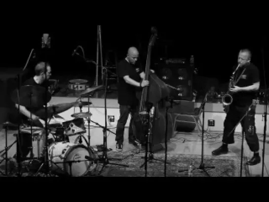 The Thing w- Joe McPhee (Part 1) - Vision Festival 17 - Roulette, Brooklyn - June 12 2012