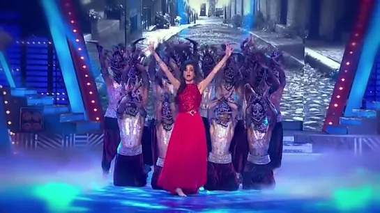 Sanaya Irani dance on #MirchiTop20 Countdown show