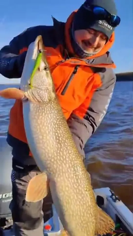 Видео от Просто о рыбалке