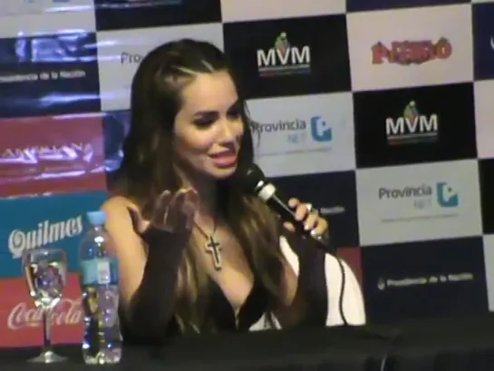 CONFERENCIA DE PRENSA LALI ESPOSITO EN VILLA MARIA RADIO IMAGEN