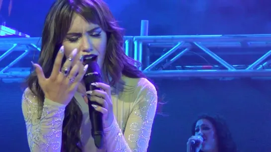 No Estoy Sola - Lali Esposito en el Luna Park 18-03-16