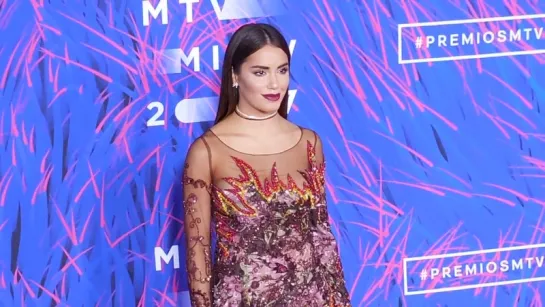 LALI ESPÓSITO @laliespos Photocall #PinkCarpetMTVMIAW #PremiosMTVMIAW 2017 #EnPOPados