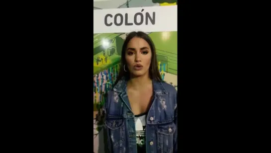 Lali llegó a #Colón y te invita a ver la transmisión en vivo de #Boomerang por nuestra cuenta de IG👉buenosairescultura #AcercArt