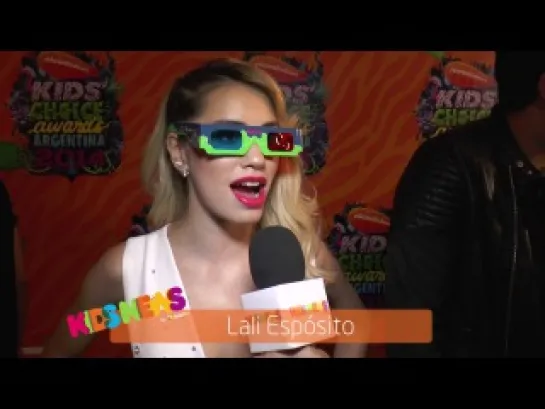 Kids News junto a Lali Espósito en los #KCAArgentina