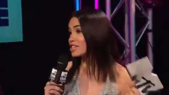 ¡Felicidades @laliespos Worldwide Act y Mejor Artista South  @SonyMusicArg #MTVEMA