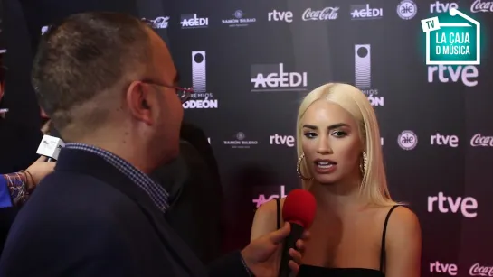 Lali Espósito nos habla de cómo será Sky Rojo junto a Miguel Ángel Silvestre - #PremiosOdeon