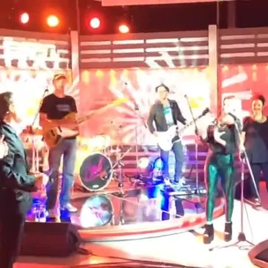 Lali en Pura Quimica 04/04/14