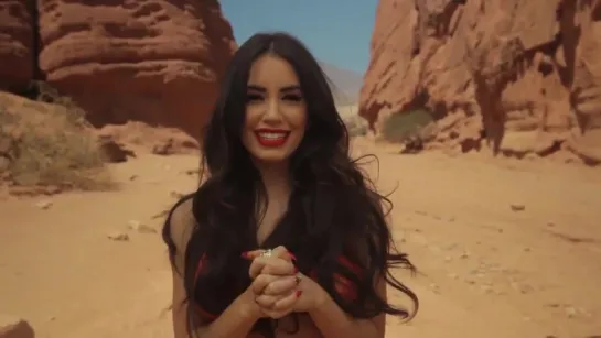 GRACIAS @laliespos por elegir a #SaltaTanLindaQueEnamora para la producción de tu video #UnaNa y mostrar los paisajes mas lindos