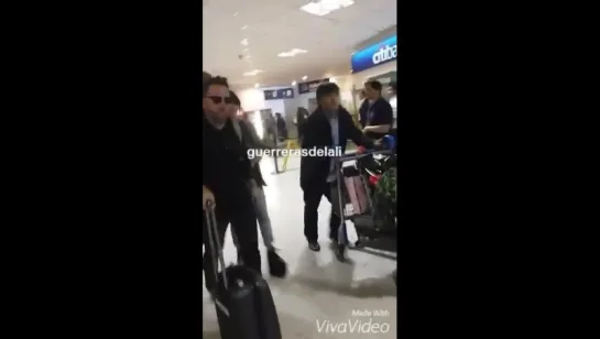 Lali llegando a Buenos Aires