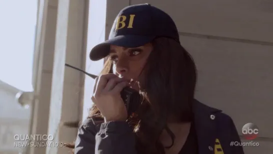 Quantico - Alex on the Run