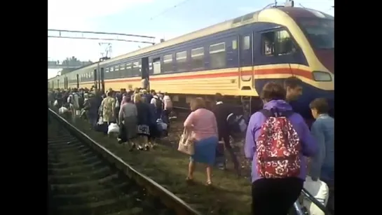 В Днепропетровске «заминировали» пригородную электричку (13.09.2015)