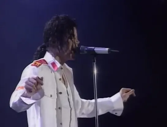 Michael Jackson - Live In Bucharest (The Dangerous Tour)