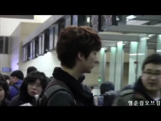 Kim Hyung Jun - Departure at Incheon Airport Heading Macau [27.01.12]