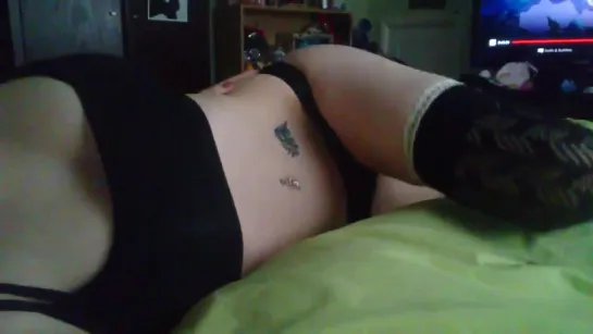 Сексуальная шлюшка показывает свое тело #video #ass #stockings #tattoo #piercing