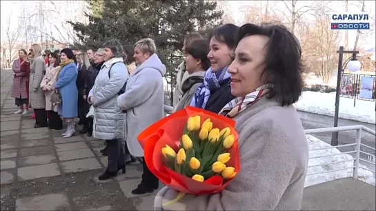 Сюжет о награждении сотрудников Сарапульского музея-заповедника в рамках Дня работника культуры