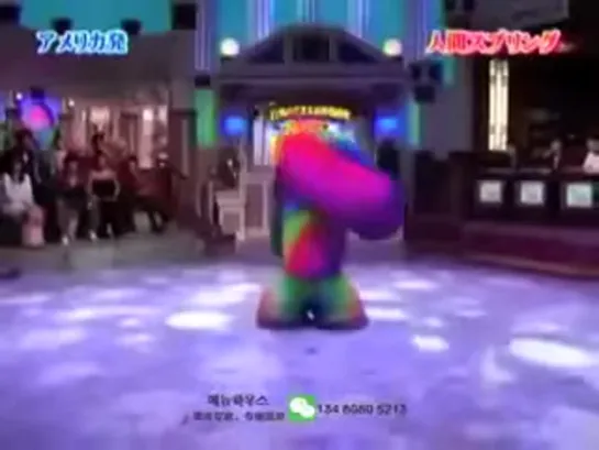 Human Slinky ~ Gyouretsu NTV Tokyo Japan