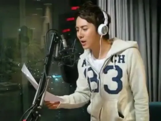 Kim Hyung Jun sings Steve Wonder’s Lately on Music High