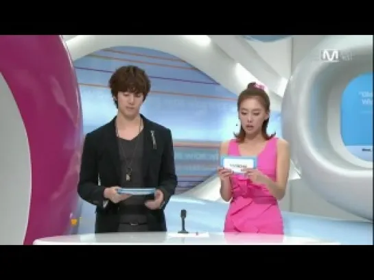 Kim Hyung Jun MC @ Mnet Wide [26.10.11]