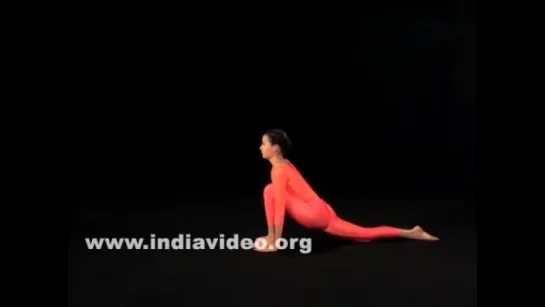 12 Positions Of Suryanamaskar By Isha Sharvani (Yoga)