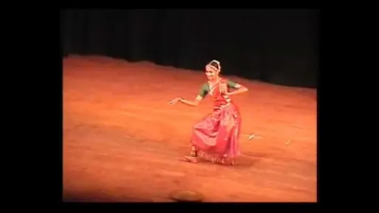 Kuchipudi by Shanthala Shivalingapa 2