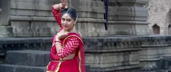 Bhaagyada Lakshmi - Kathak by Dhanashree Natu - Potdar