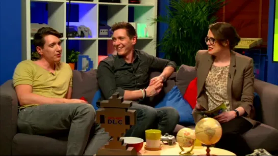 Go 8 Bit DLC 1x09 - James & Oliver Phelps