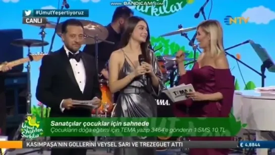 #AycaAysinTuran 🎤😍 #temavakfi 🌿 #umutyeşertenşarkılar