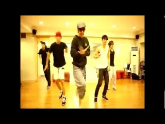 Kim Hyun Joong ''LUCKY'' dance rehearsal.