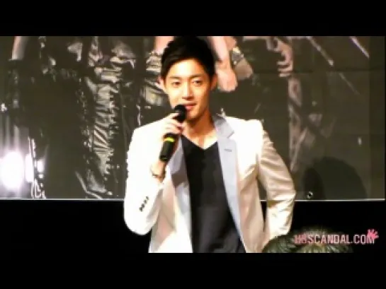 Kim Hyun Joong @ ‘Break Down’ album fansign event [27.06.11]