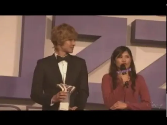 Kim Hyun Joong at Yahoo Buzz Awards 2011