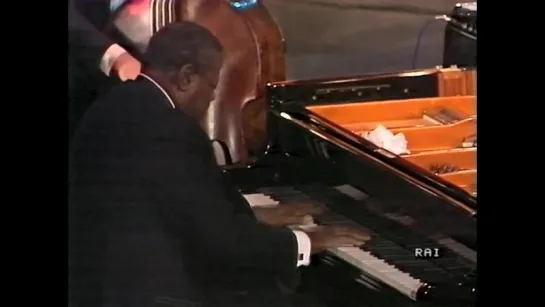 Oscar Peterson Trio - Wave [1985]